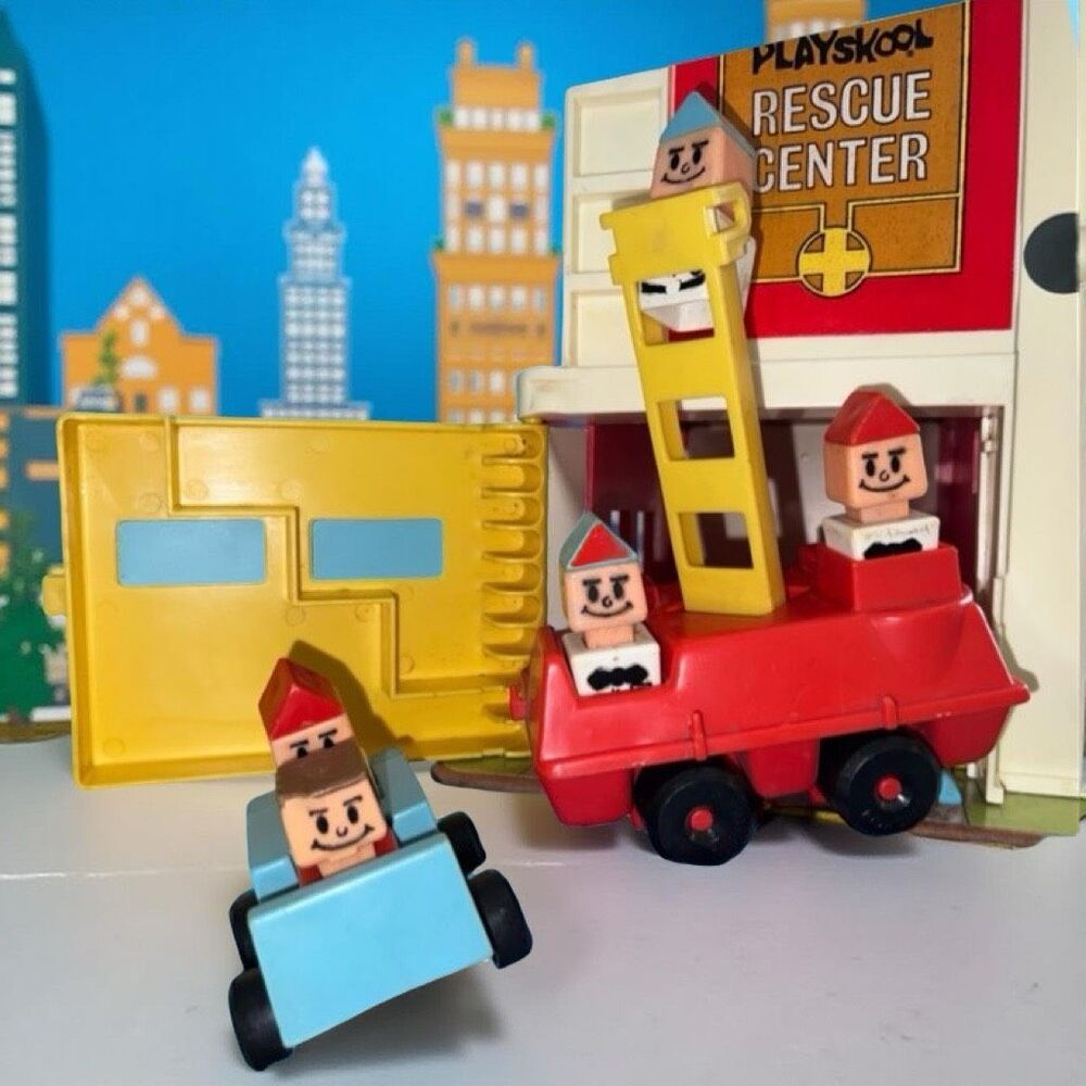 Vintage 1973 Playskool Rescue Center #470 Fire Station & Accessories